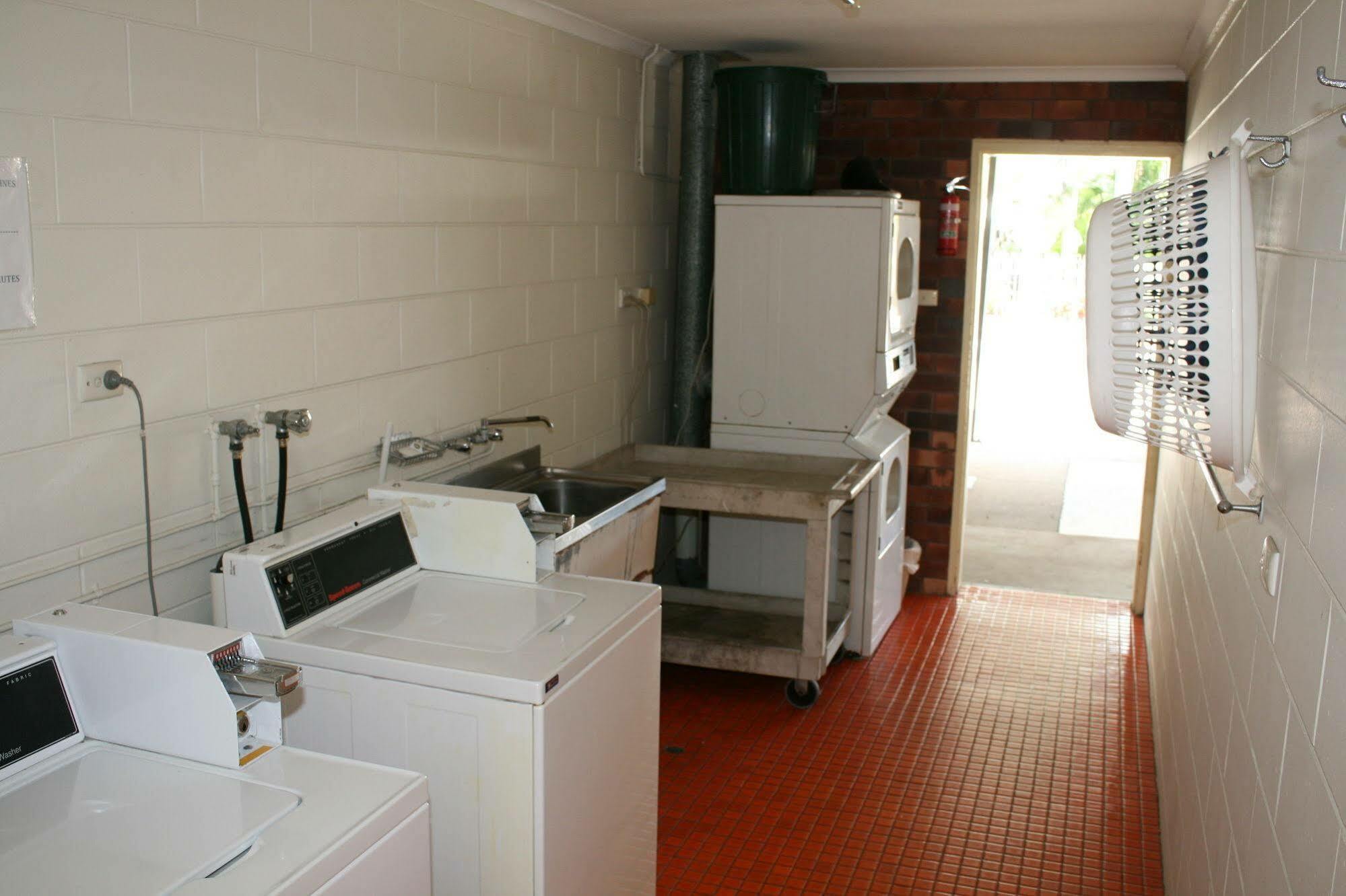 Billabong Lodge Motel Townsville Exterior foto